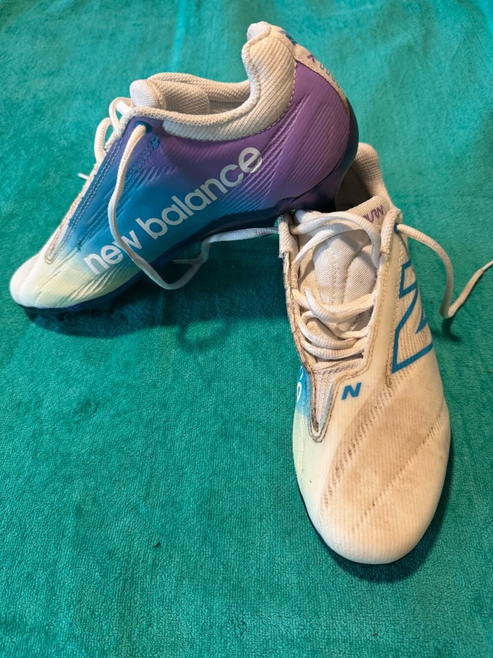 New Balance "BURN" Lacrosse Cleats- Women's